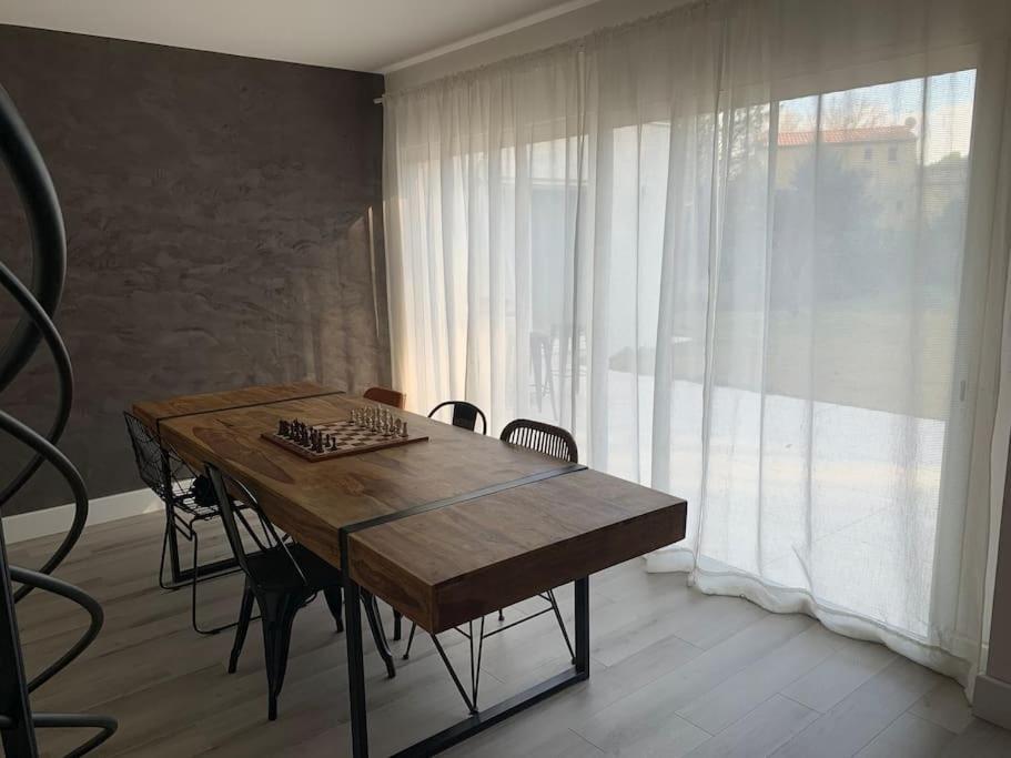 Villa Familiale 9 Pers Cabries Entre Aix Et Marseille 5 Min Gare Aix Tgv 15 Min Aeroport Mp ภายนอก รูปภาพ